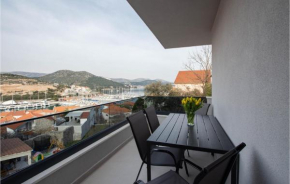 Beautiful apartment in Marina with WiFi and 1 Bedrooms